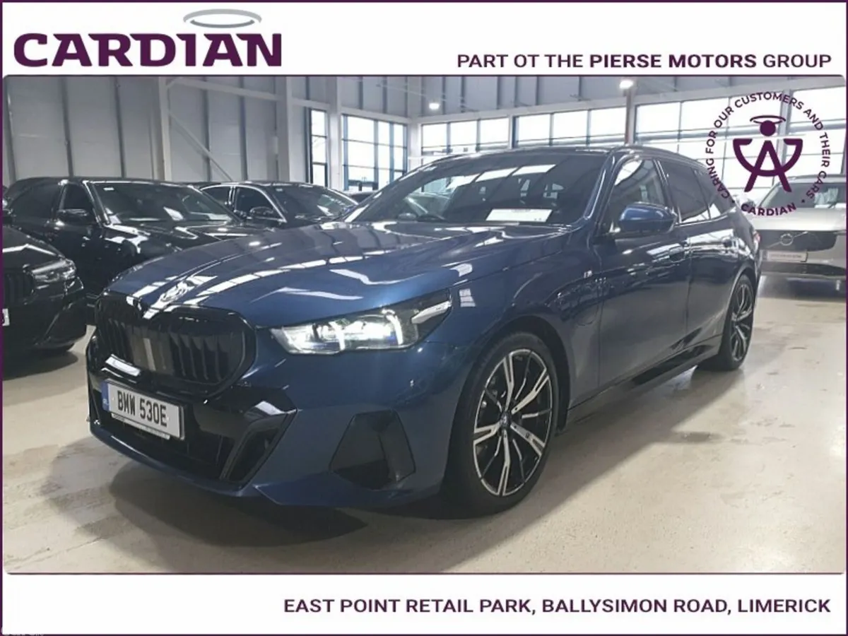 BMW 5-Series Estate, Petrol Hybrid, 2025, Blue