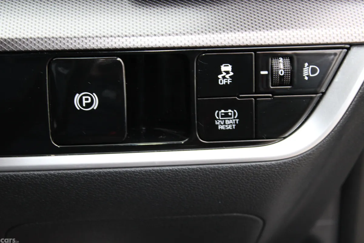 Kia Sportage SUV, Petrol Hybrid, 2024, Grey