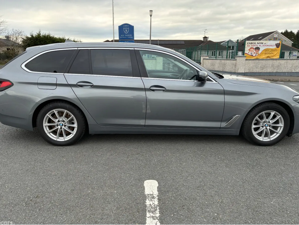 BMW 5-Series Estate, Diesel, 2023, Grey
