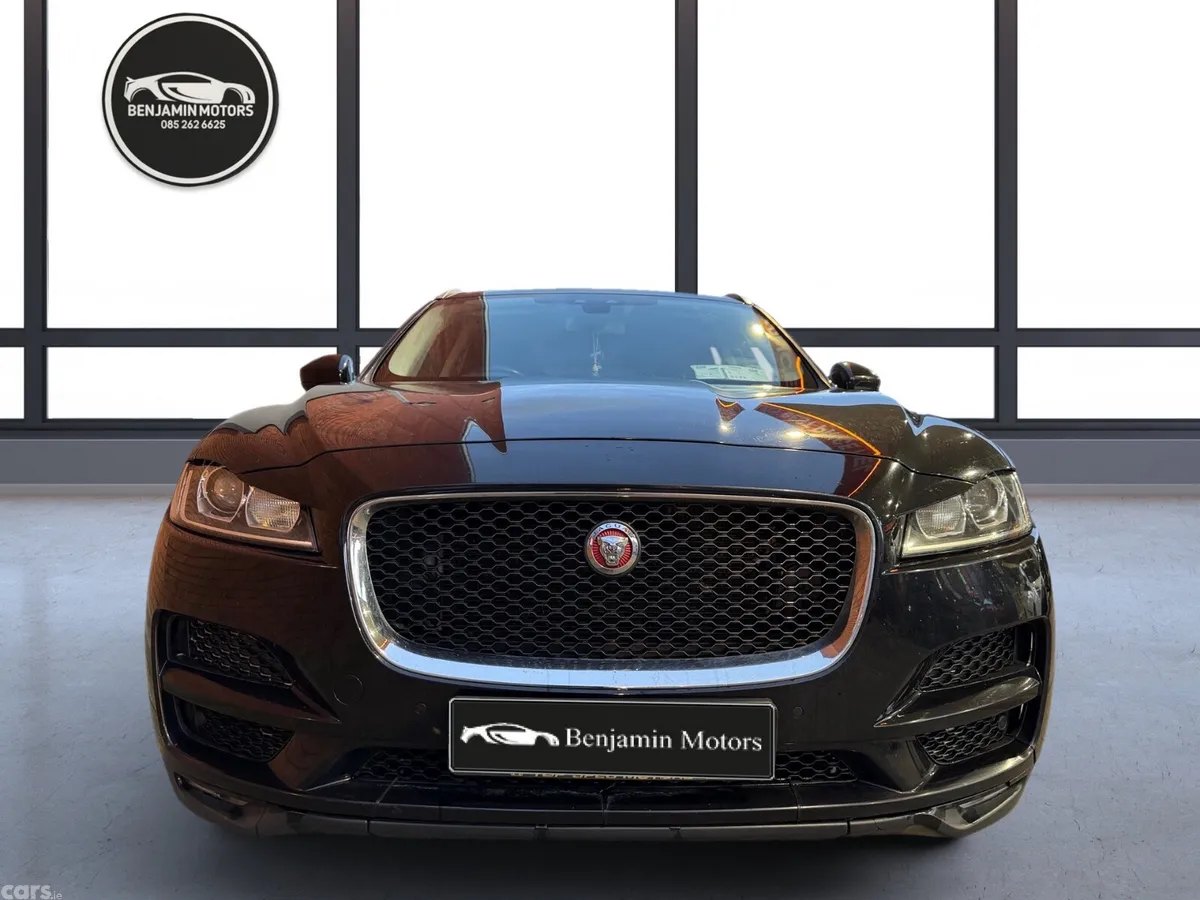 Jaguar F-Pace SUV, Diesel, 2016, Black