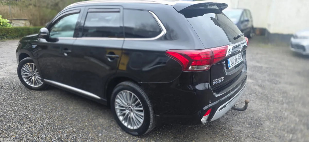 Mitsubishi Outlander SUV, Petrol Plug-in Hybrid, 2020, Black
