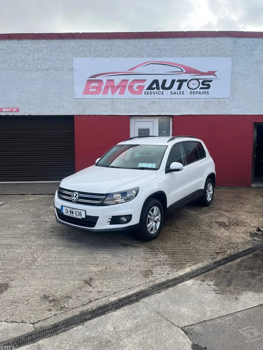 Volkswagen Tiguan SUV, Diesel, 2013, White