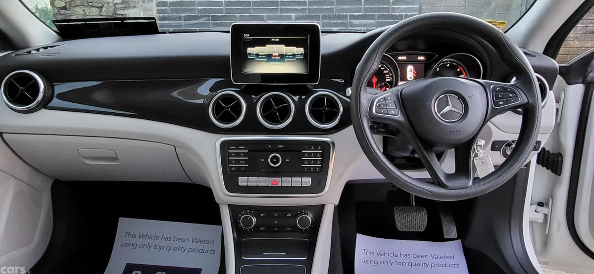 Mercedes-Benz CLA Saloon, Diesel, 2018, White