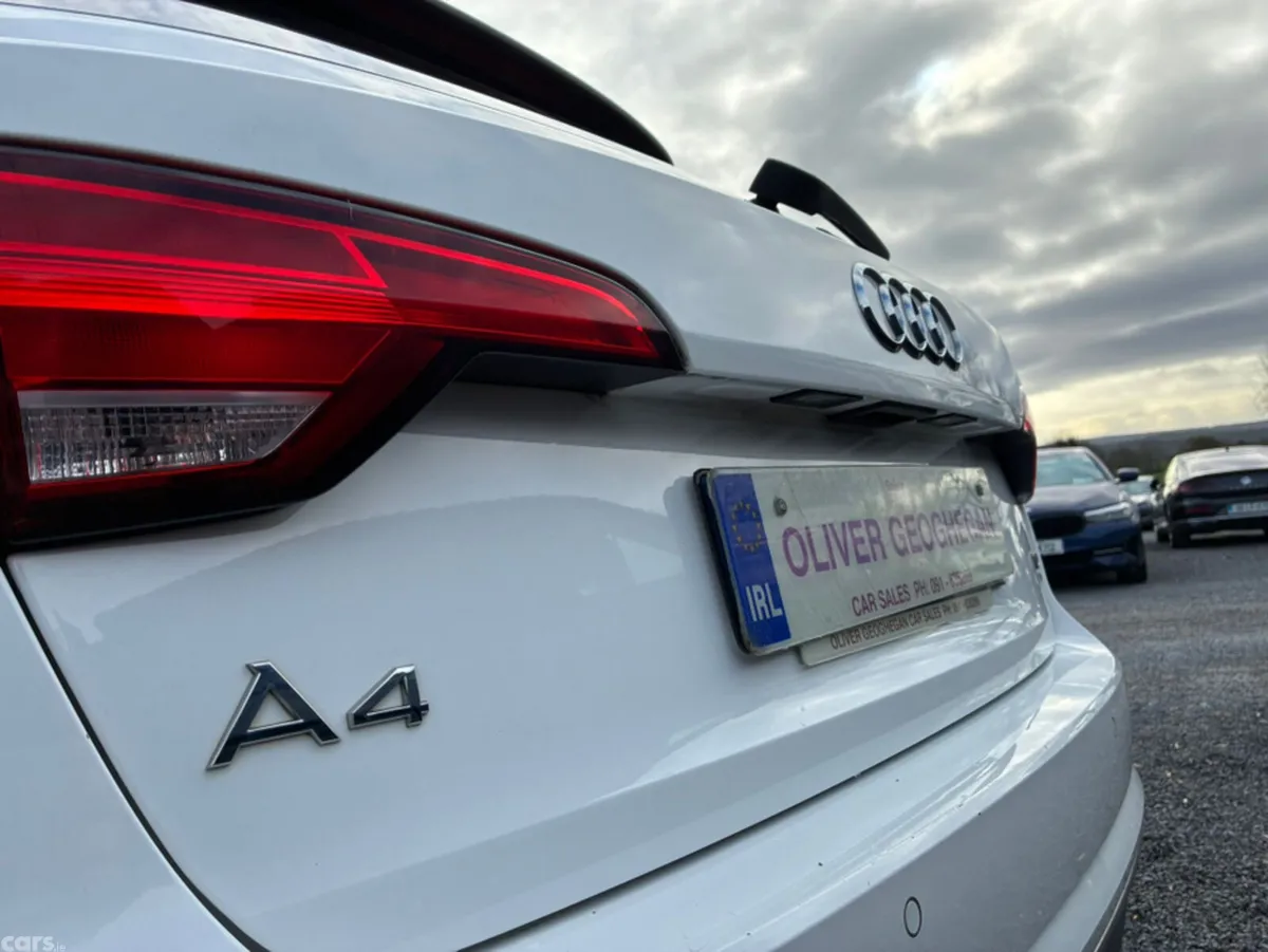 Audi A4 Estate, Diesel, 2018, White