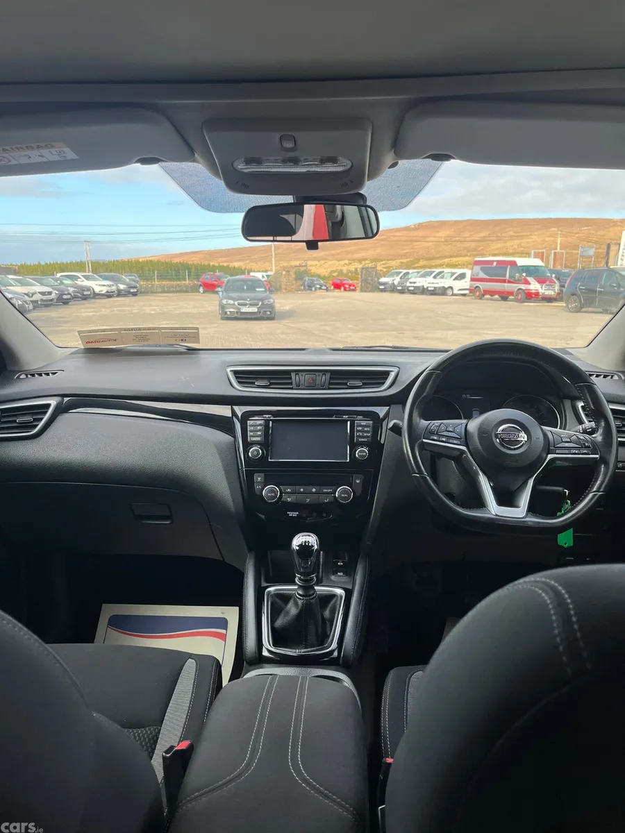 Nissan Qashqai MPV, Diesel, 2018, White