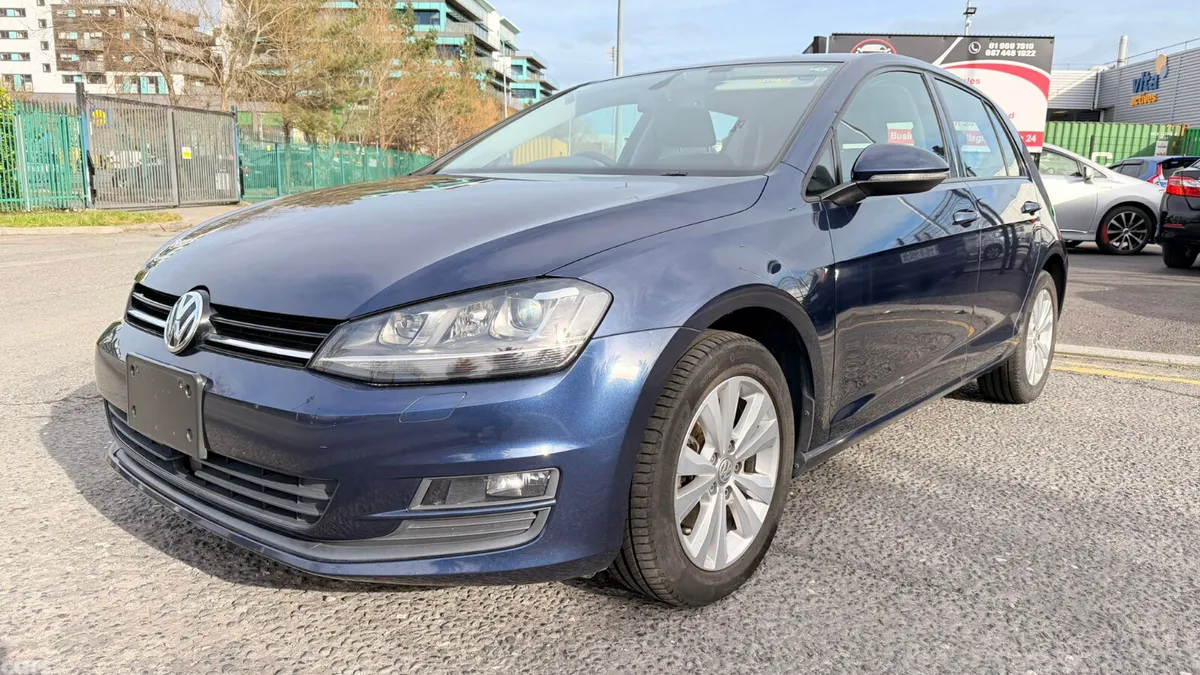 Volkswagen Golf Hatchback, Petrol, 2015, Blue