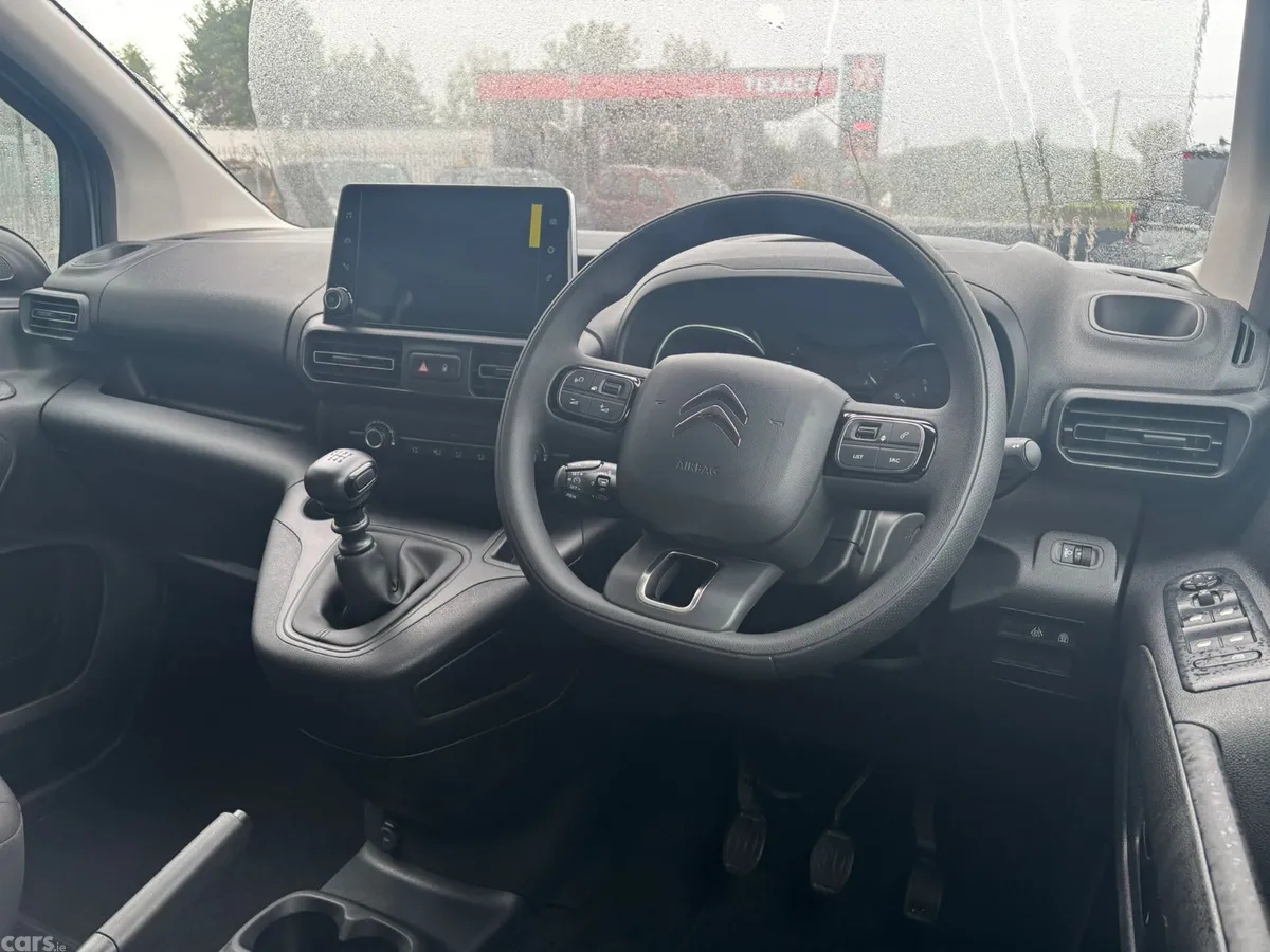 Citroen Berlingo MPV, Diesel, 2024, Grey