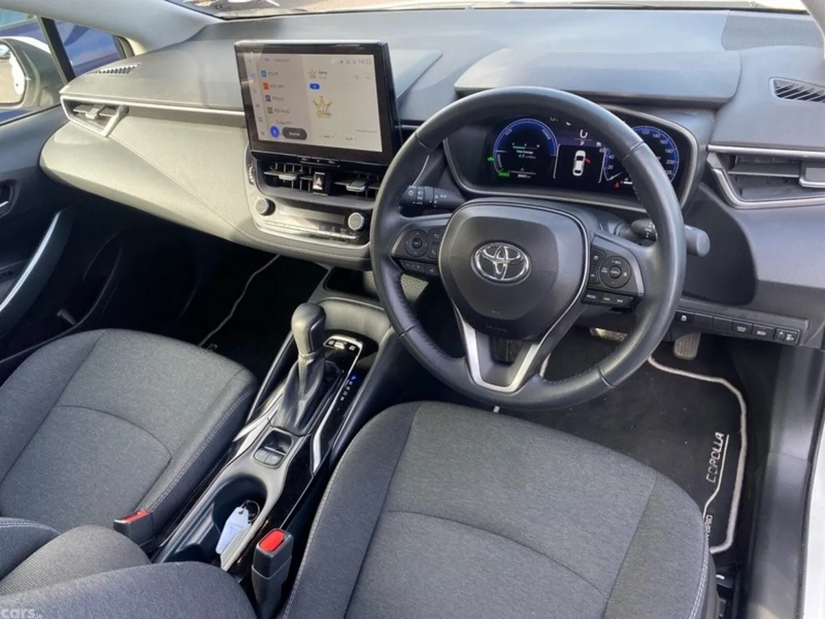 Toyota Corolla Saloon, Petrol Hybrid, 2024, White