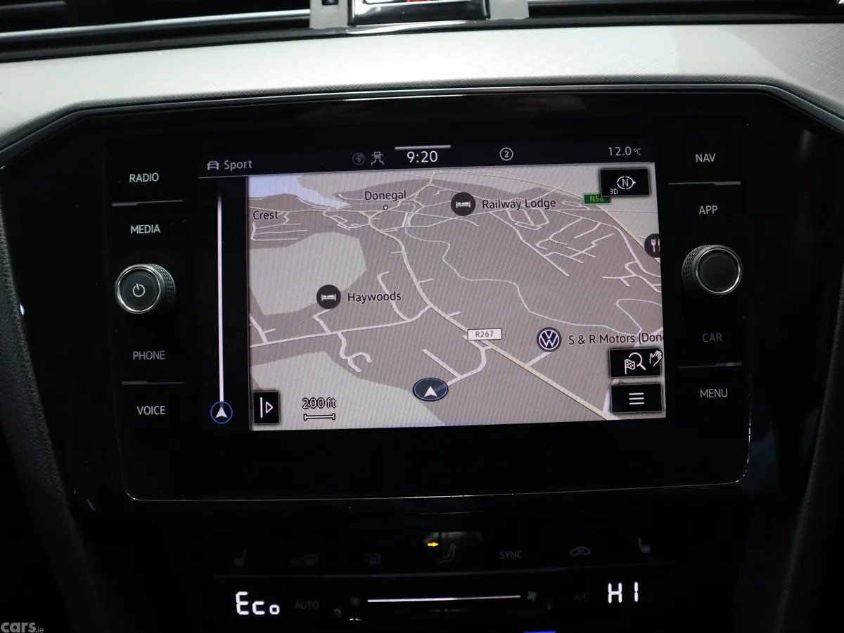 Volkswagen Passat Saloon, Petrol Hybrid, 2021, Grey