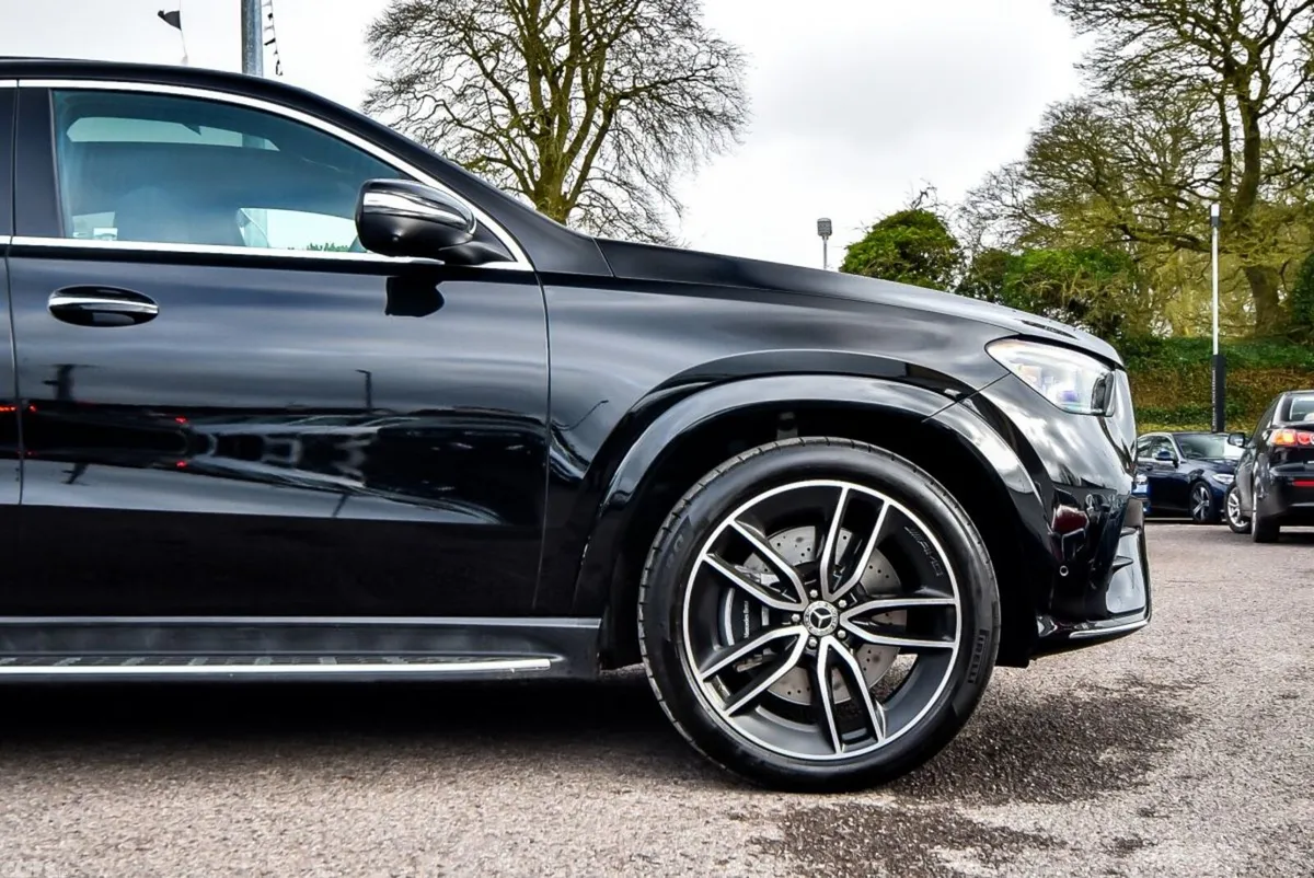 Mercedes-Benz GLE SUV, Petrol Plug-in Hybrid, 2025, Black