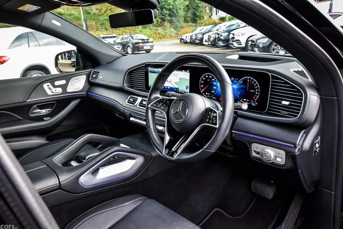 Mercedes-Benz GLE SUV, Petrol Plug-in Hybrid, 2025, Black