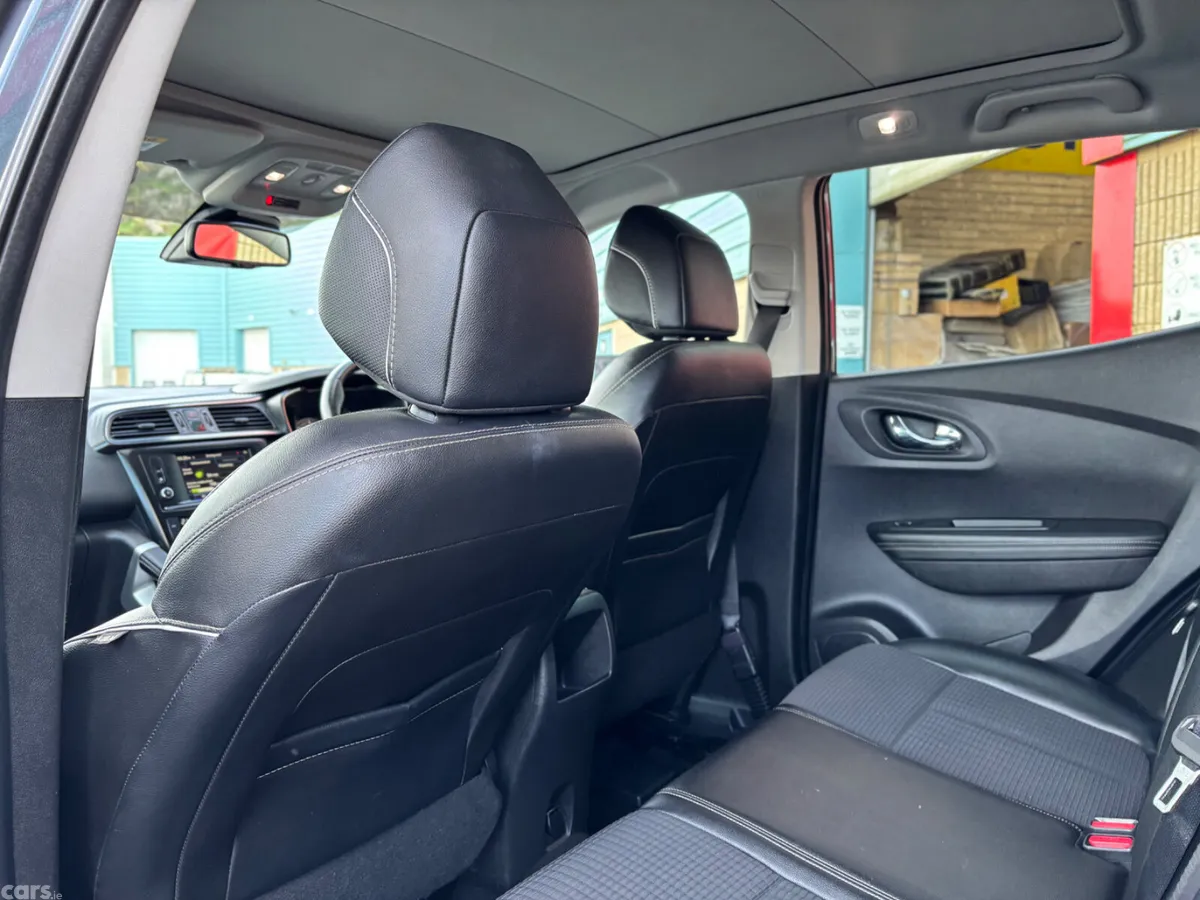 Renault Kadjar SUV, Diesel, 2018, Grey