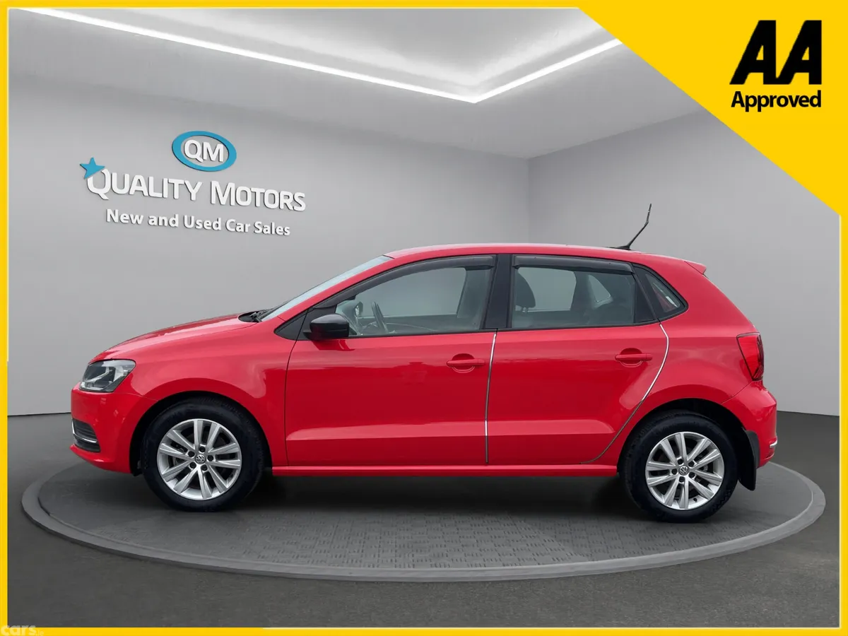Volkswagen Polo Hatchback, Petrol, 2016, Red