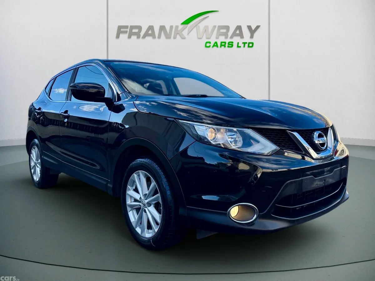 Nissan Qashqai Hatchback, Diesel, 2016, Black