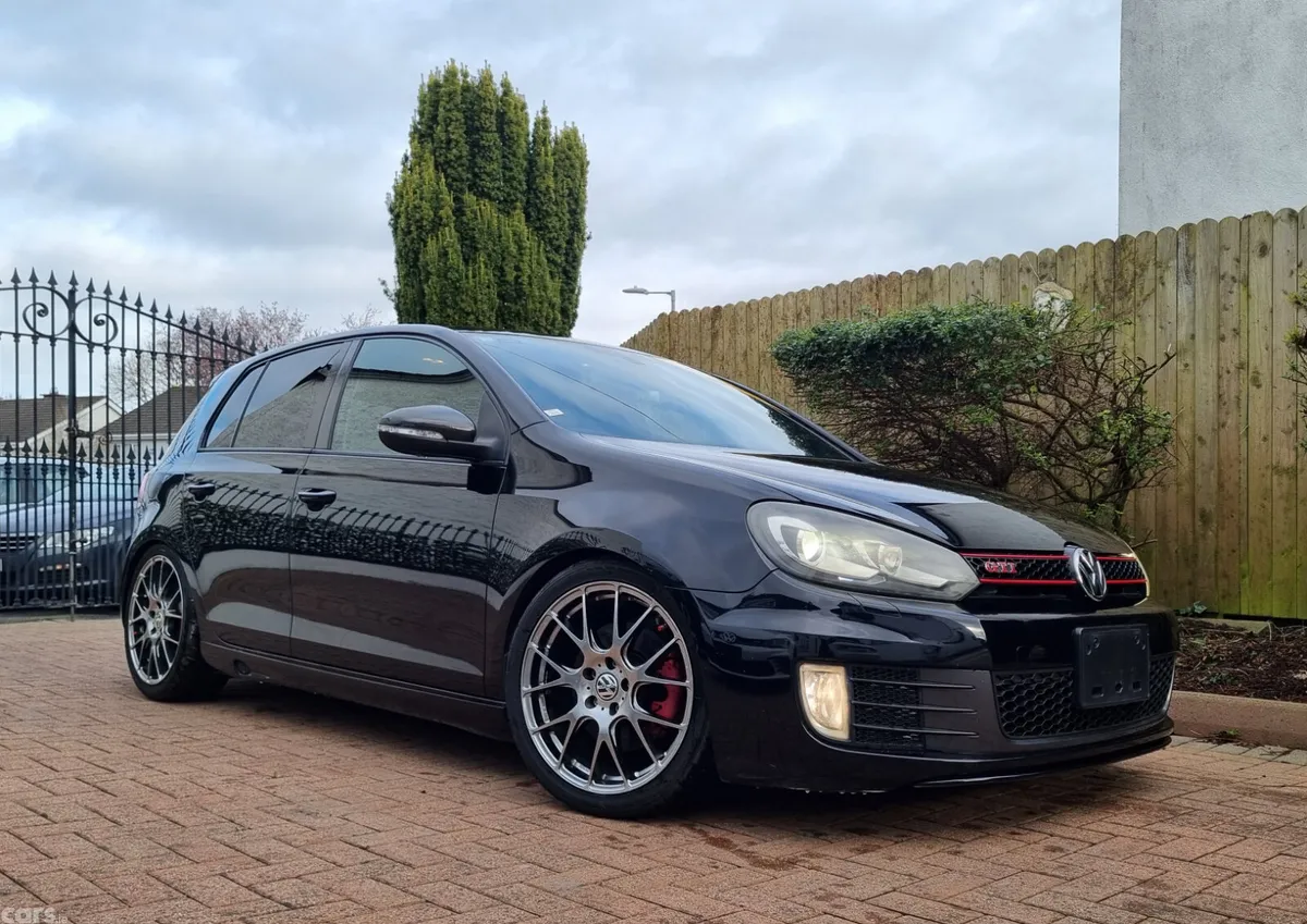Volkswagen Golf Hatchback, Petrol, 2012, Black