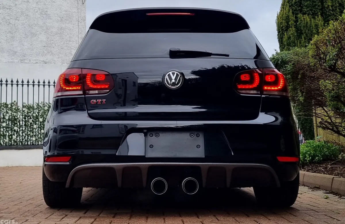 Volkswagen Golf Hatchback, Petrol, 2012, Black