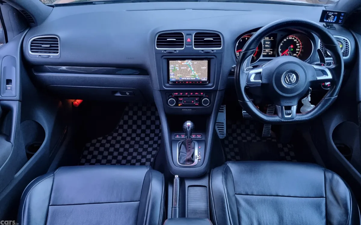 Volkswagen Golf Hatchback, Petrol, 2012, Black
