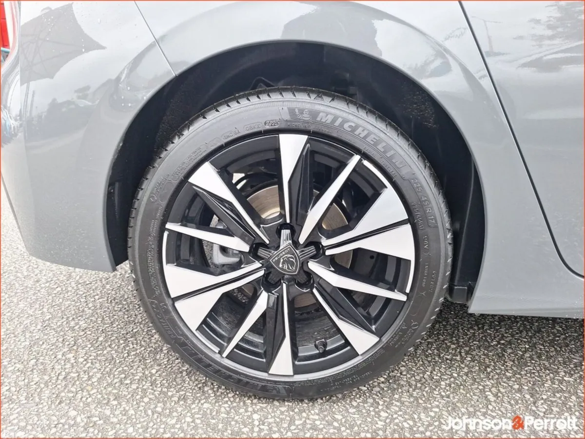 Peugeot 308 Hatchback, Petrol, 2026, Grey