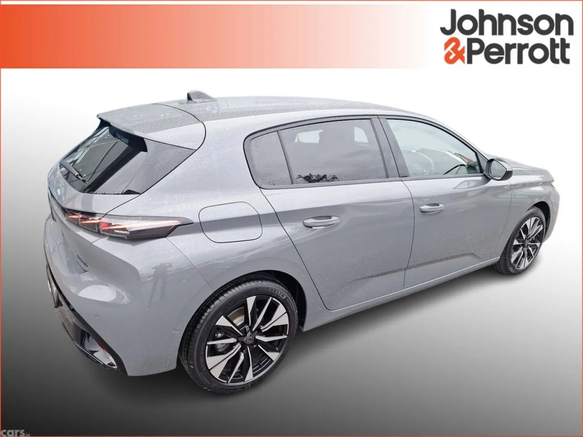 Peugeot 308 Hatchback, Petrol, 2026, Grey