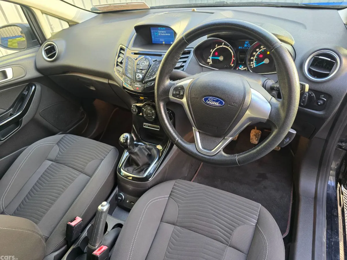 Ford Fiesta Hatchback, Petrol, 2016, Black