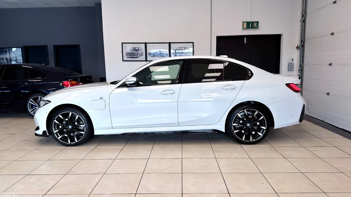 BMW 3-Series Saloon, Petrol Hybrid, 2025, White