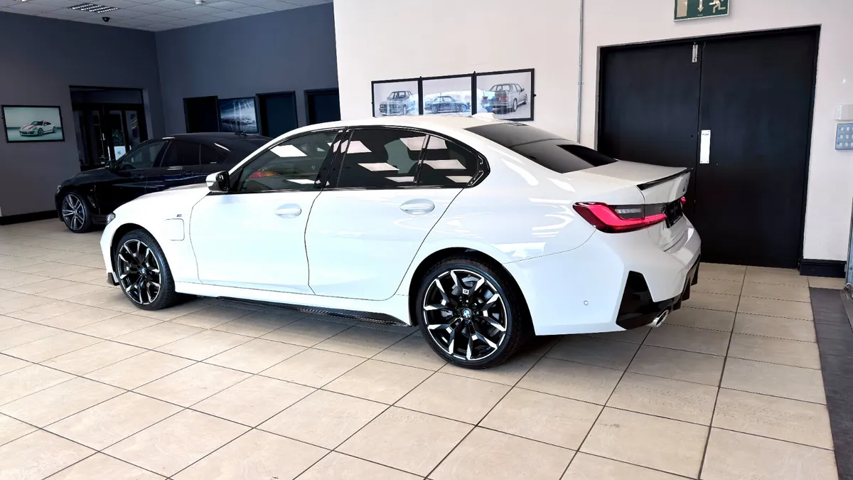 BMW 3-Series Saloon, Petrol Hybrid, 2025, White
