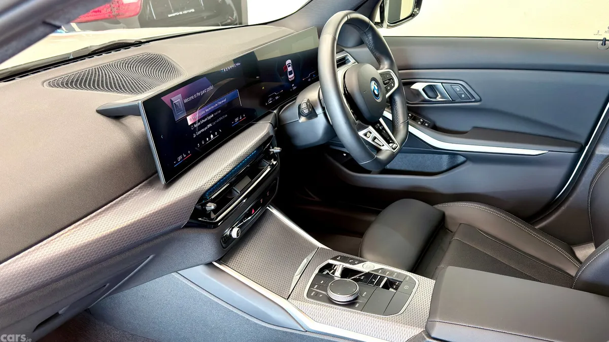BMW 3-Series Saloon, Petrol Hybrid, 2025, White