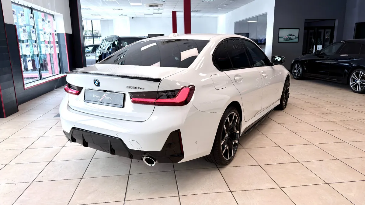 BMW 3-Series Saloon, Petrol Hybrid, 2025, White