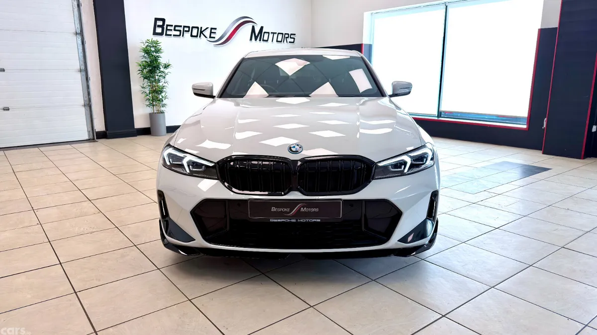 BMW 3-Series Saloon, Petrol Hybrid, 2025, White