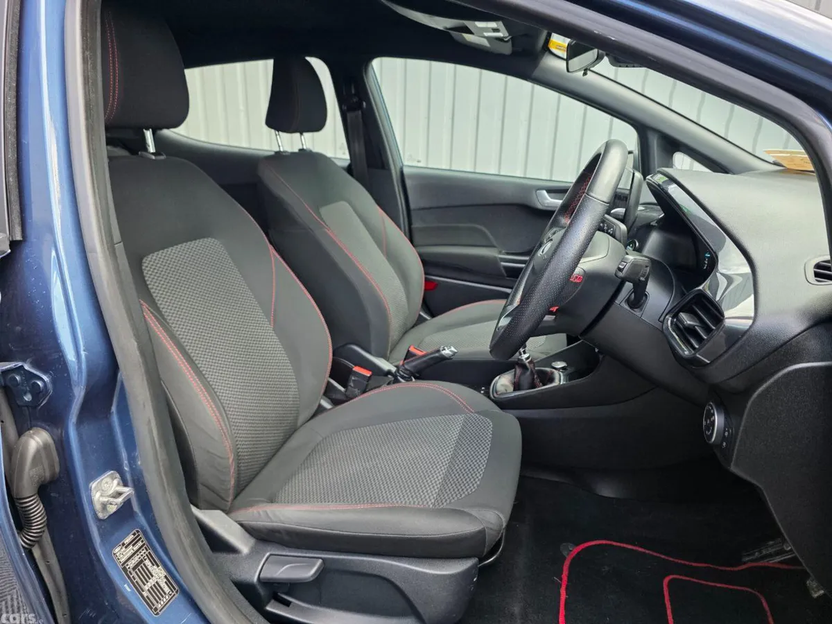 Ford Fiesta Hatchback, Petrol, 2019, Blue