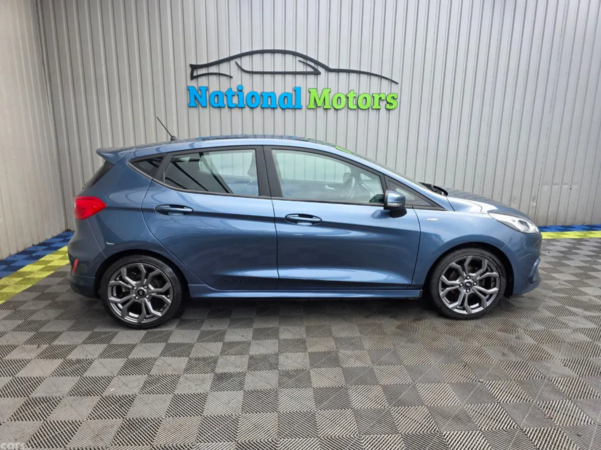 Ford Fiesta Hatchback, Petrol, 2019, Blue