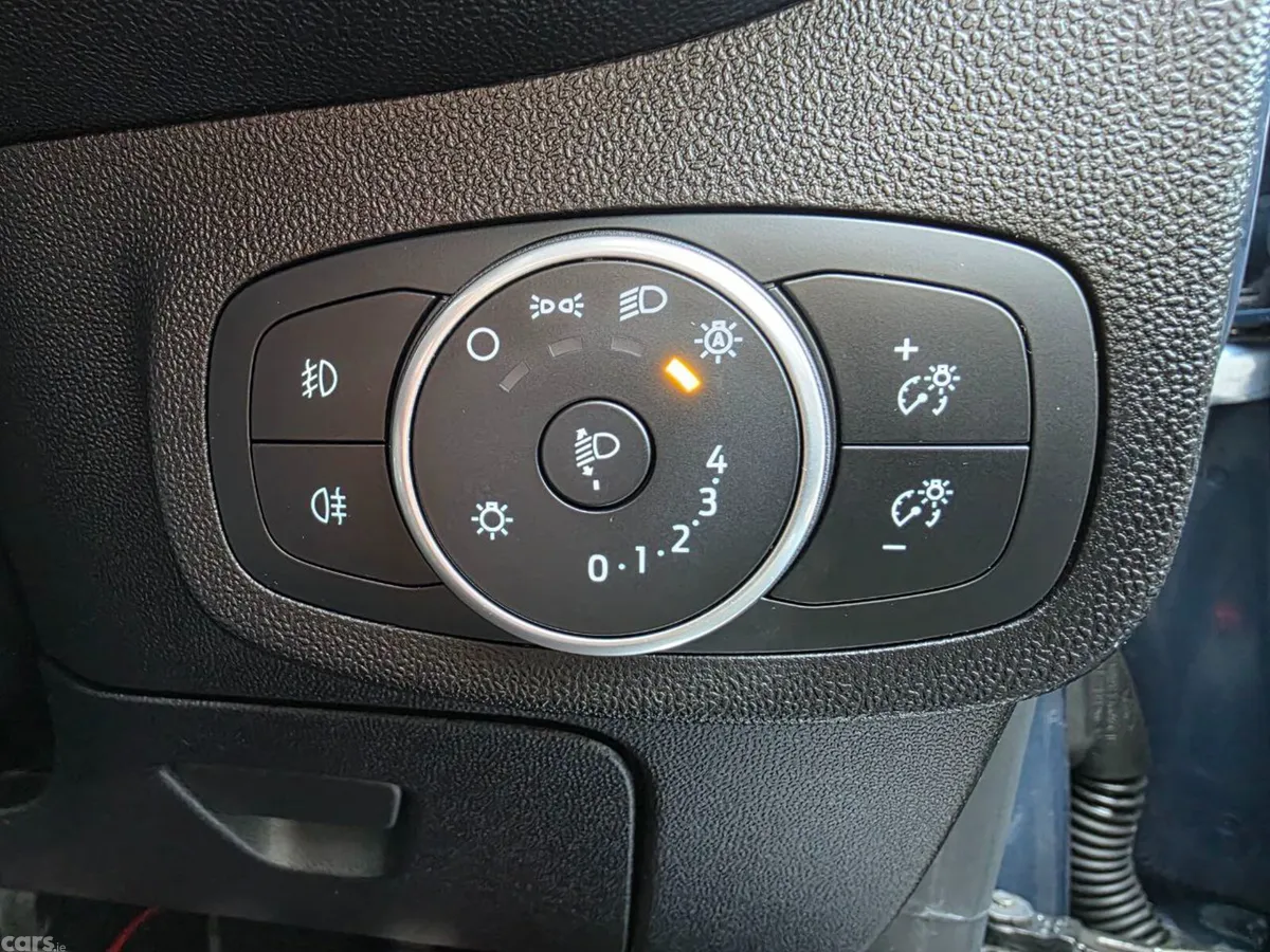 Ford Fiesta Hatchback, Petrol, 2019, Blue
