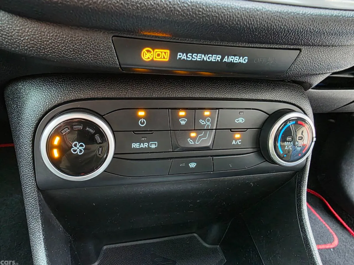 Ford Fiesta Hatchback, Petrol, 2019, Blue
