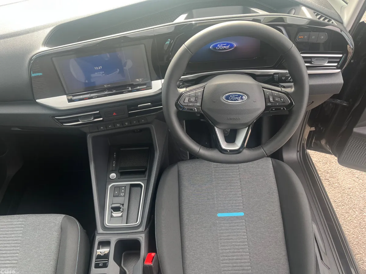 Ford Tourneo Connect MPV, Diesel, 2026, Black