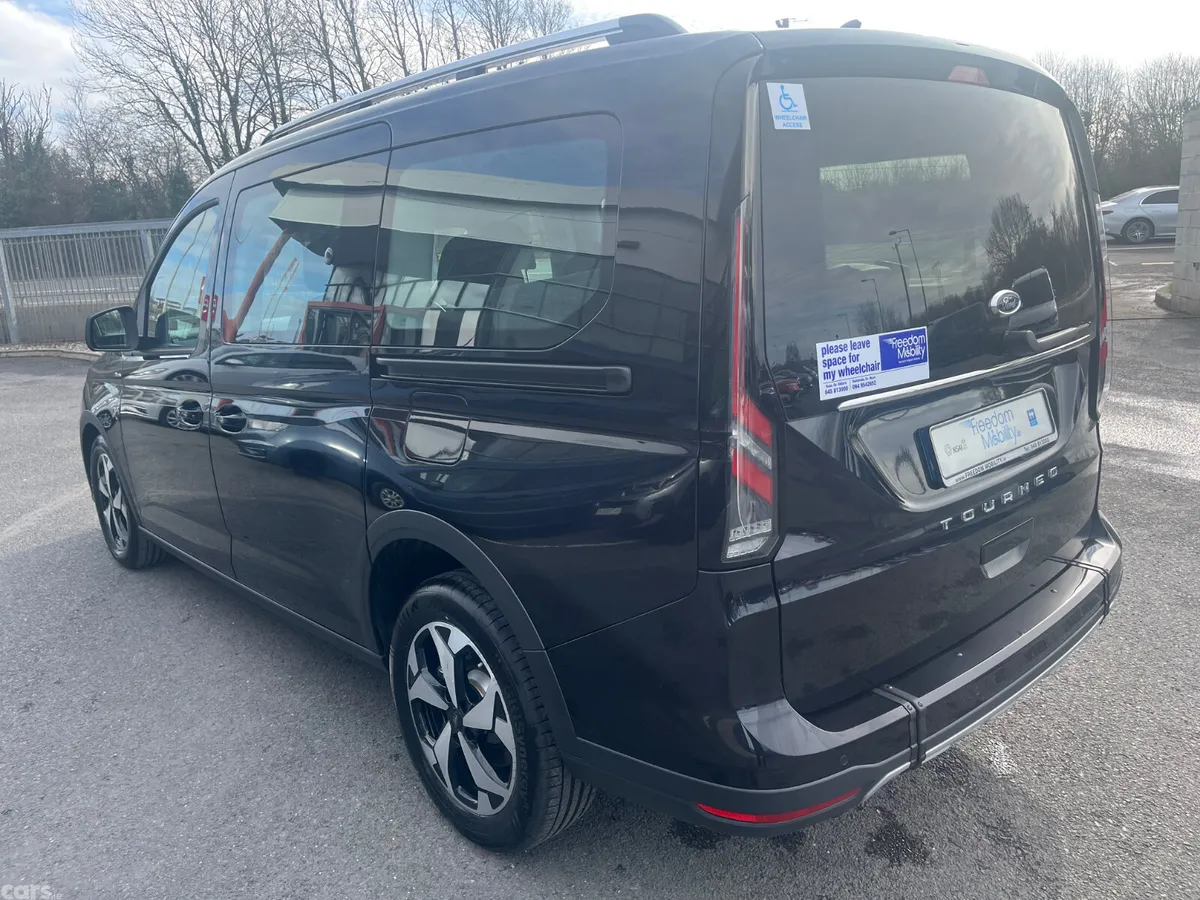 Ford Tourneo Connect MPV, Diesel, 2026, Black
