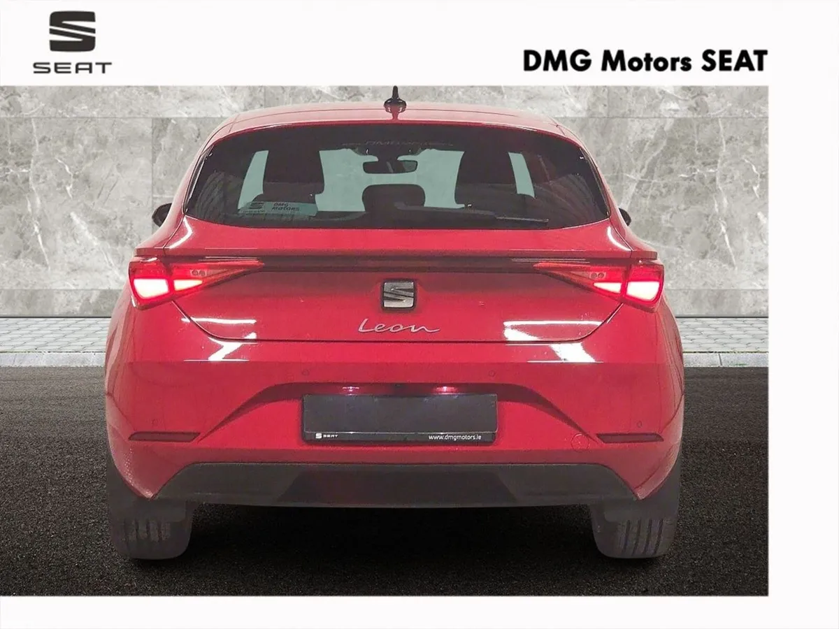 SEAT Leon Estate, Petrol, 2021, Red