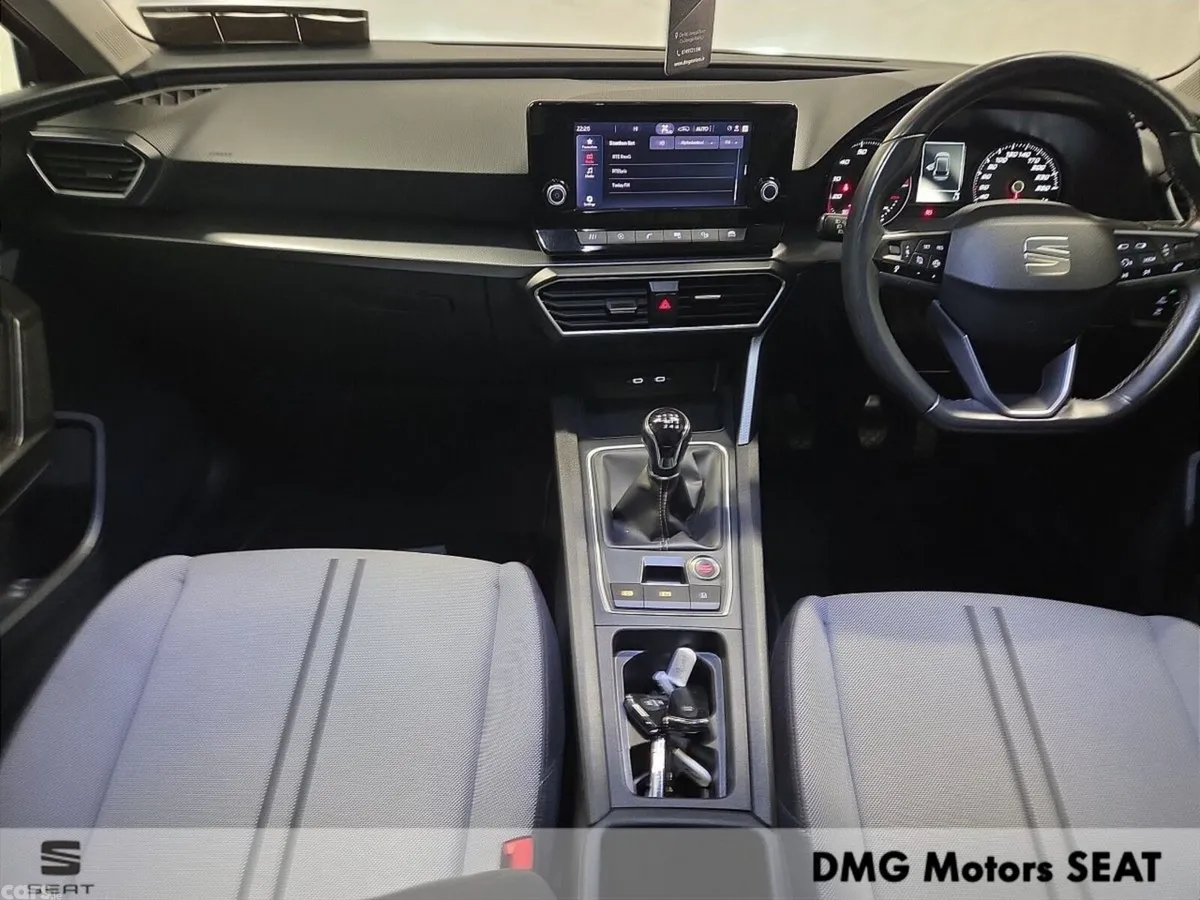 SEAT Leon Estate, Petrol, 2021, Red