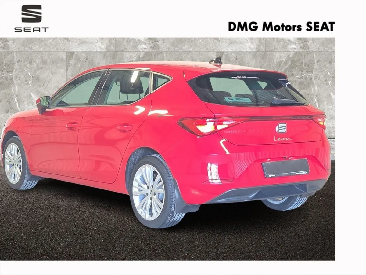 SEAT Leon Estate, Petrol, 2021, Red