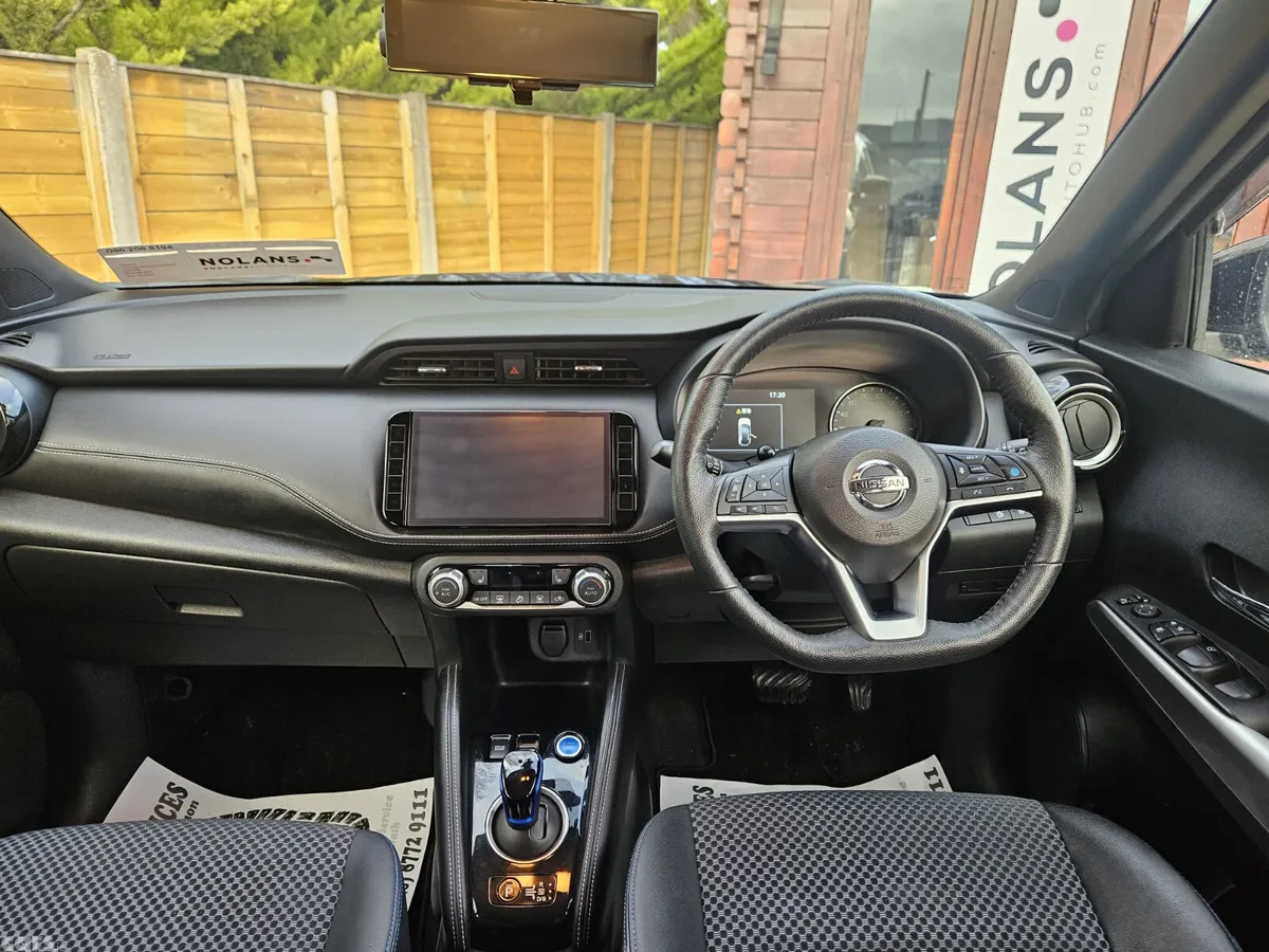 Nissan Qashqai MPV, Petrol Hybrid, 2020, Black