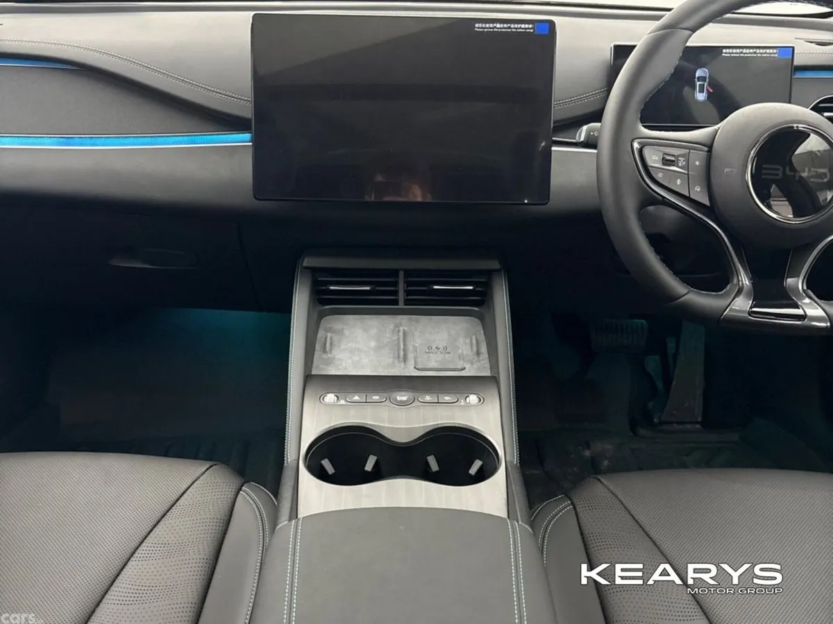 BYD Seal 6 Estate, Petrol Plug-in Hybrid, 2027, Blue