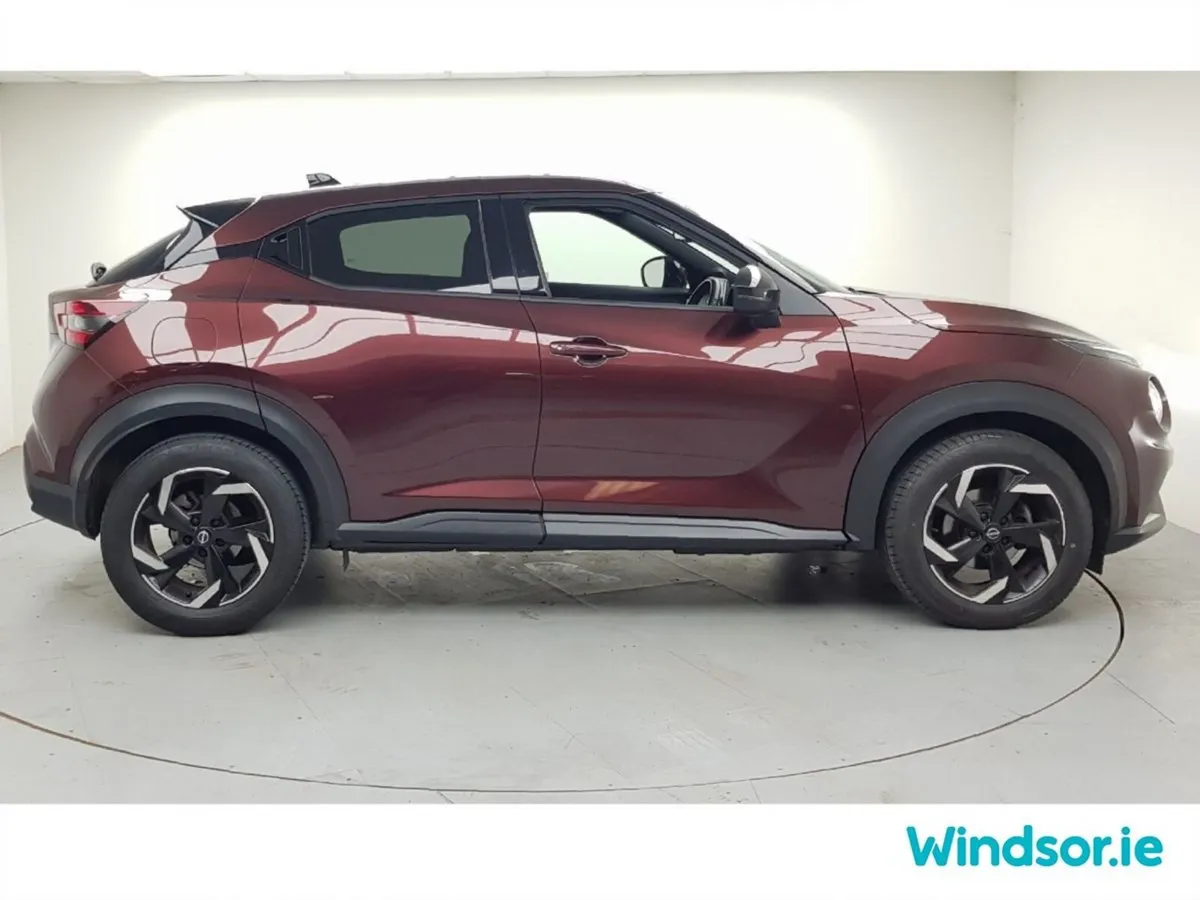 Nissan Juke SUV, Petrol, 2024, Red