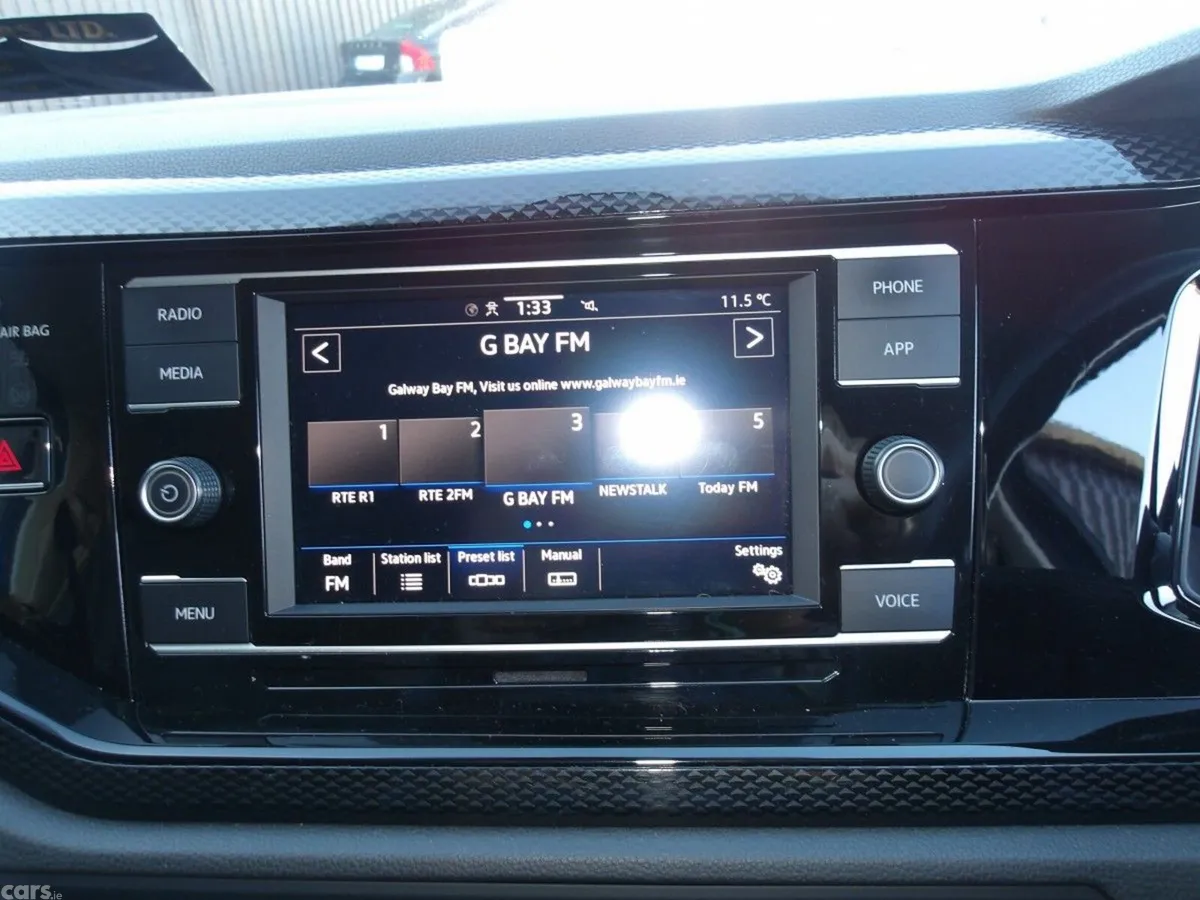 Volkswagen Taigo SUV, Petrol, 2022, Blue