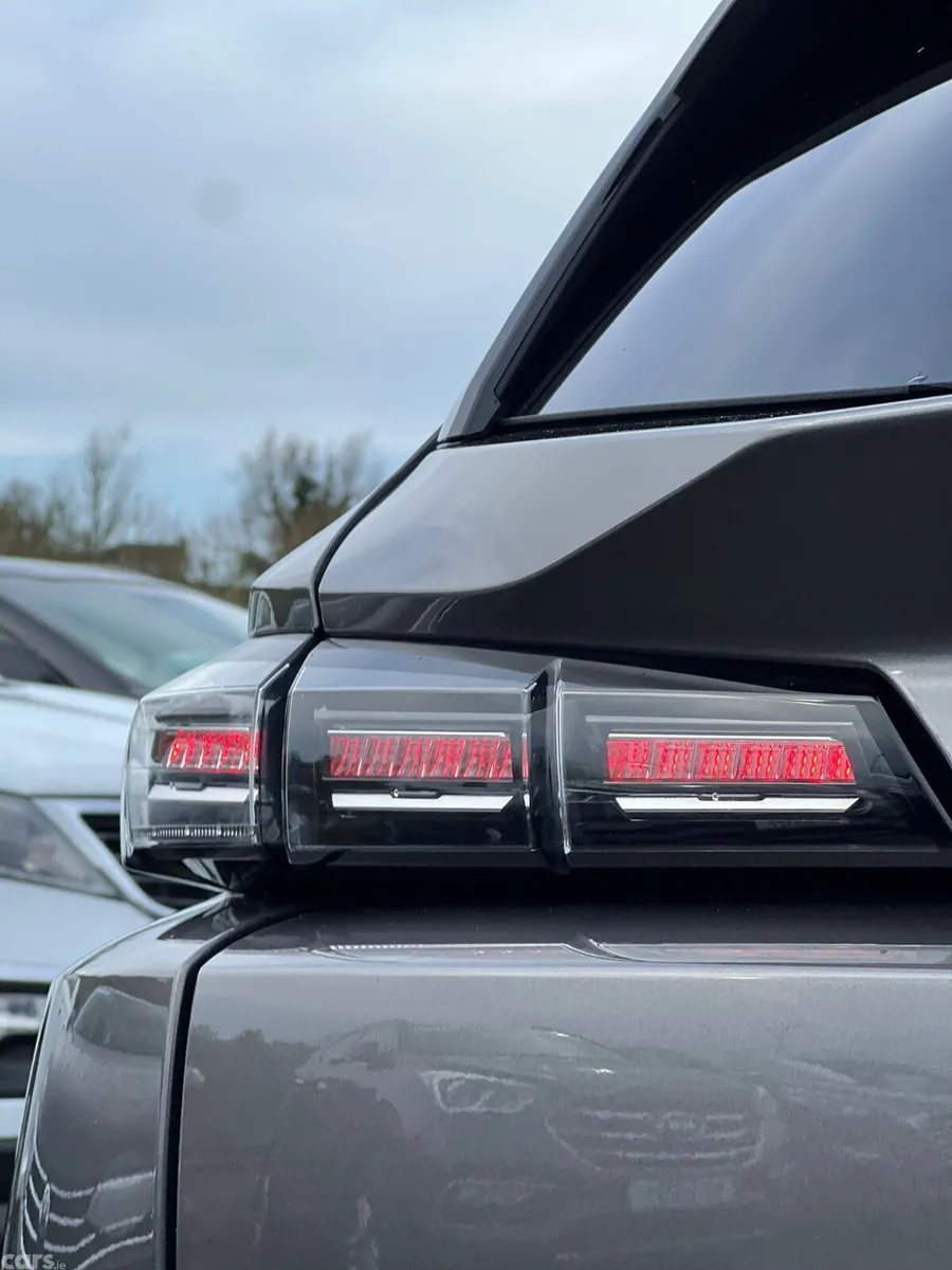 Peugeot 308 Estate, Petrol, 2023, Grey