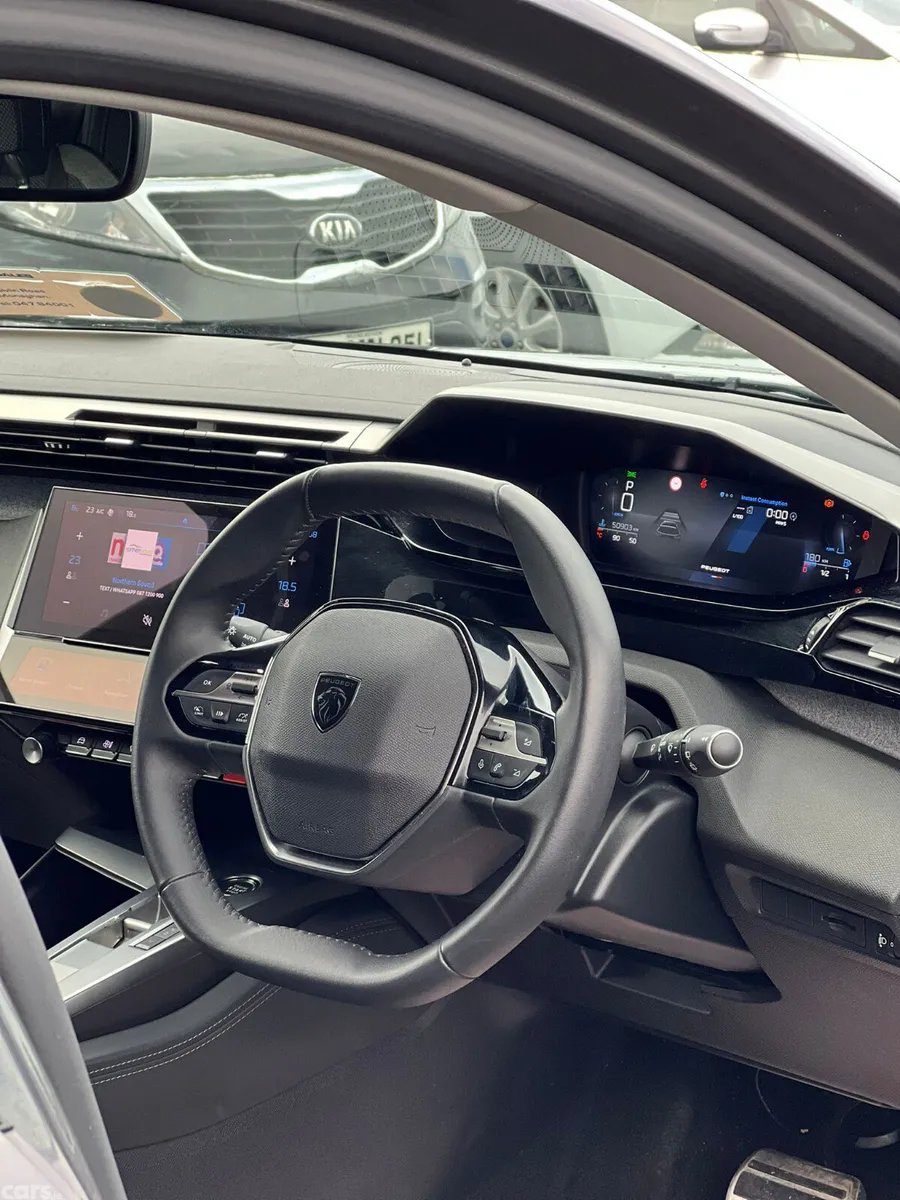 Peugeot 308 Estate, Petrol, 2023, Grey