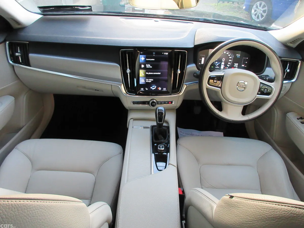 Volvo S90 Saloon, Diesel, 2019, Black