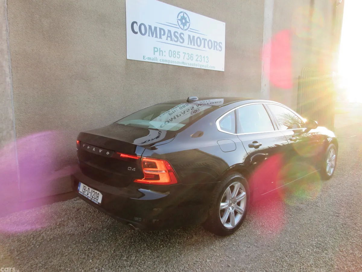 Volvo S90 Saloon, Diesel, 2019, Black