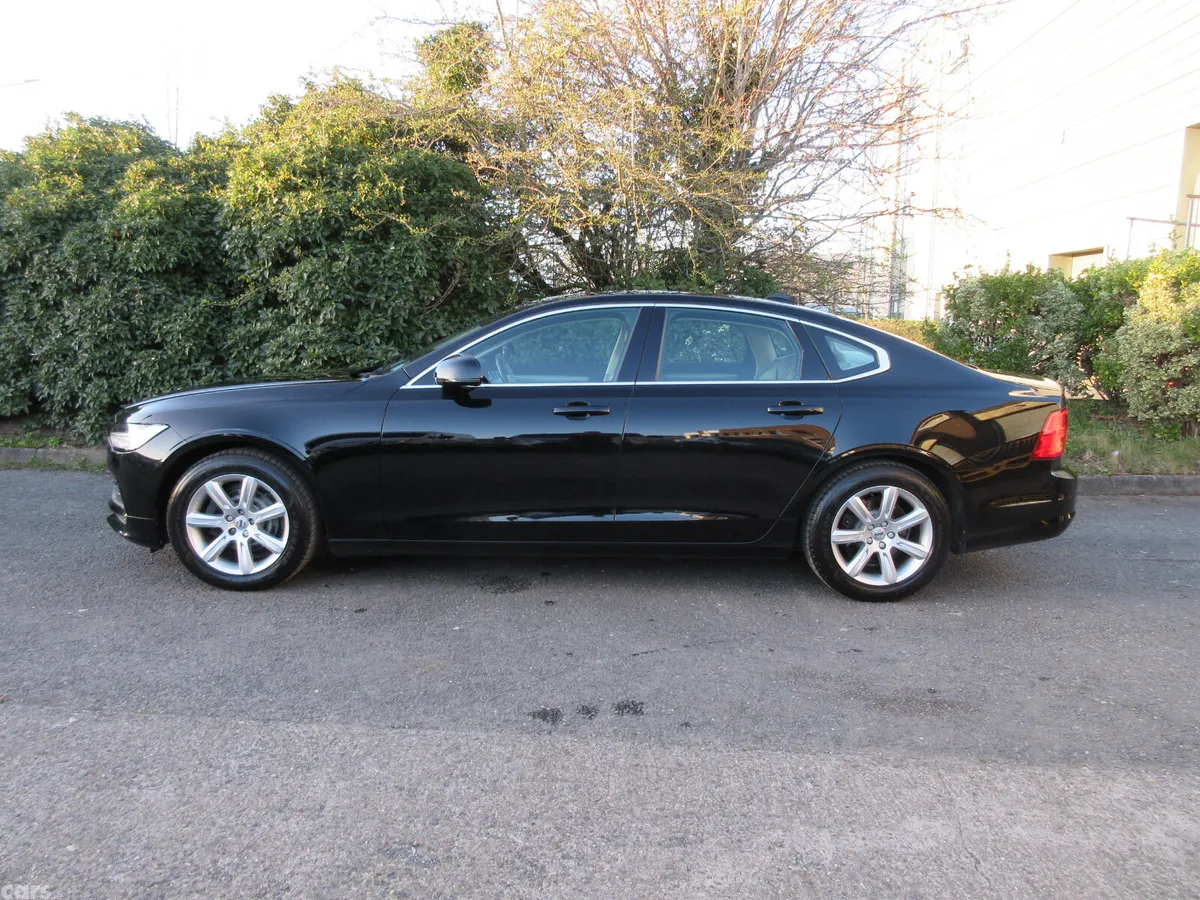 Volvo S90 Saloon, Diesel, 2019, Black