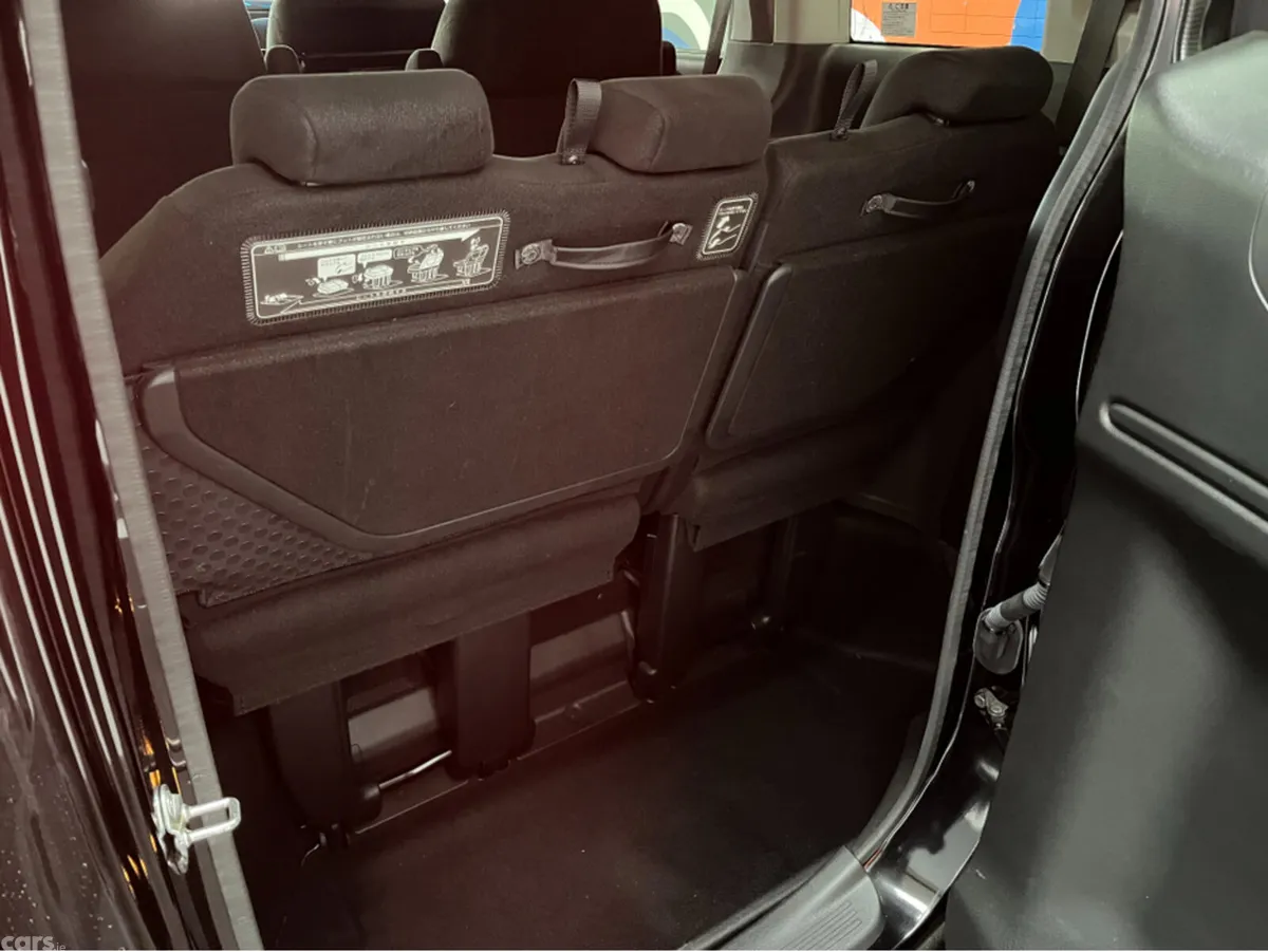Honda Stepwagon MPV, Petrol Hybrid, 2019, Black