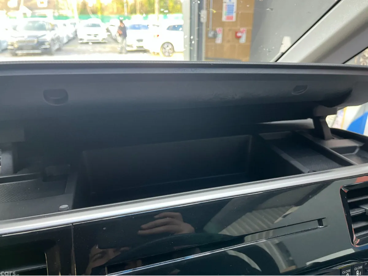 Honda Stepwagon MPV, Petrol Hybrid, 2019, Black