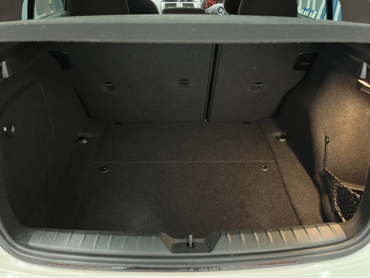 BMW 1-Series Hatchback, Diesel, 2016, White